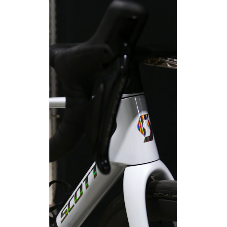 VELO DE ROUTE SCOTT RECONDITIONNE ADDICT RC PRO - DEPOT VENTE