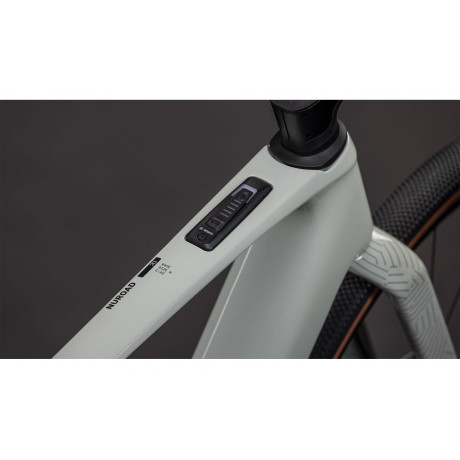 CUBE Nuroad Hybrid C:62 Race 400X reedbeige´n´black – tube supérieur avec commande intégrée et indicateur