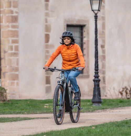 Pourquoi opter pour la location de vélos électriques avant d’acheter ?