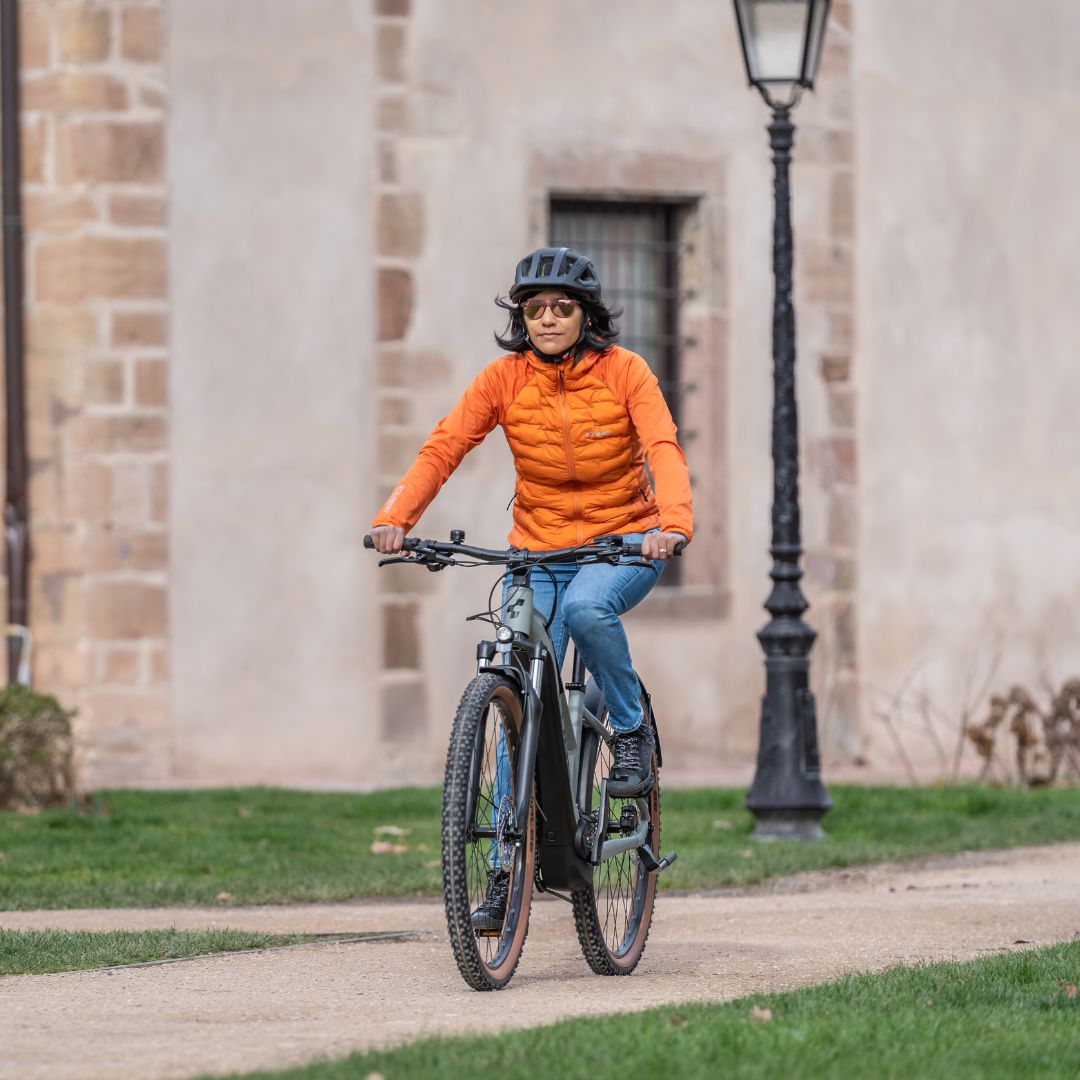 Pourquoi opter pour la location de vélos électriques avant d'acheter ?